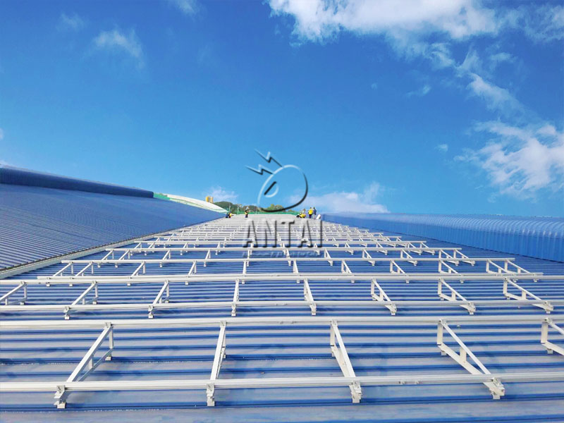 2.5MW-Triangle roof mount 